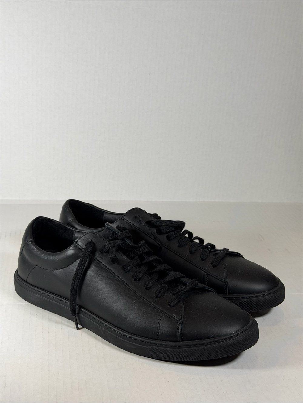 Oliver Cabell Black Low-Top Leather Sneakers